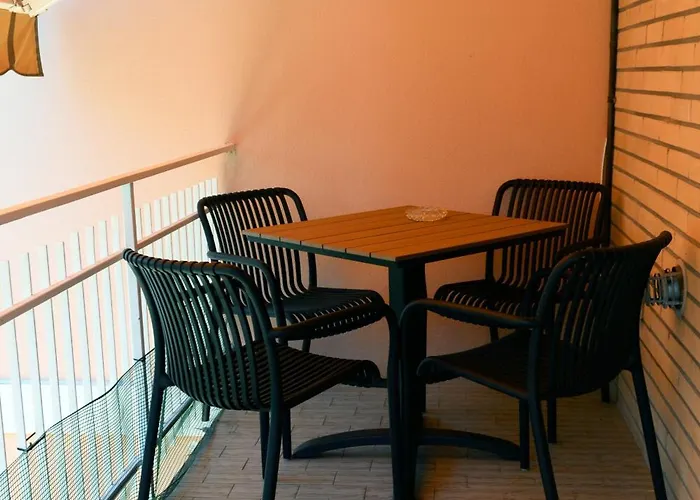 شقة Climatizzato Con Piscina Ca' Aurelia ليدو دي سافيو